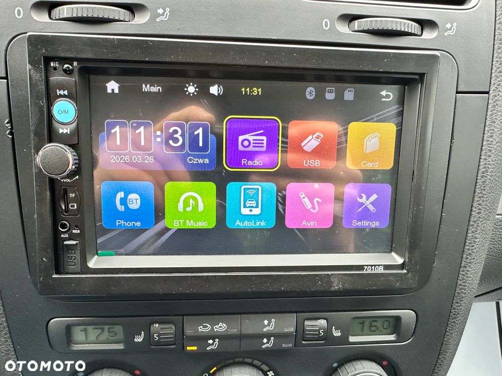 Volkswagen Golf 1.6 Comfortline - 31