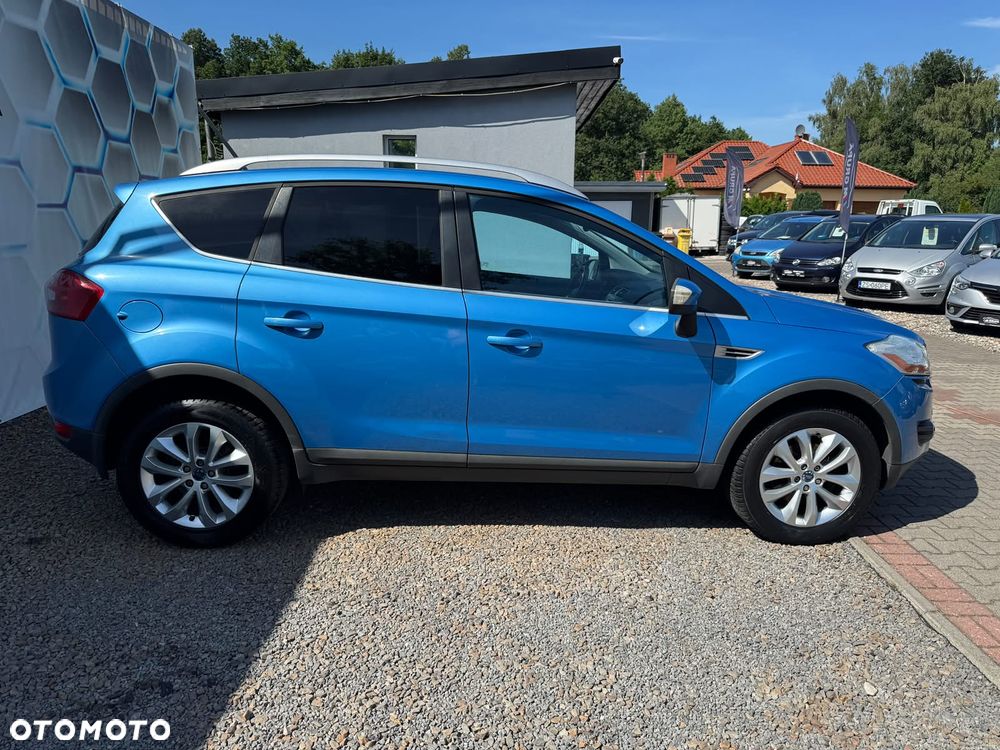 Ford Kuga 2.0 TDCi 2x4 Titanium - 9