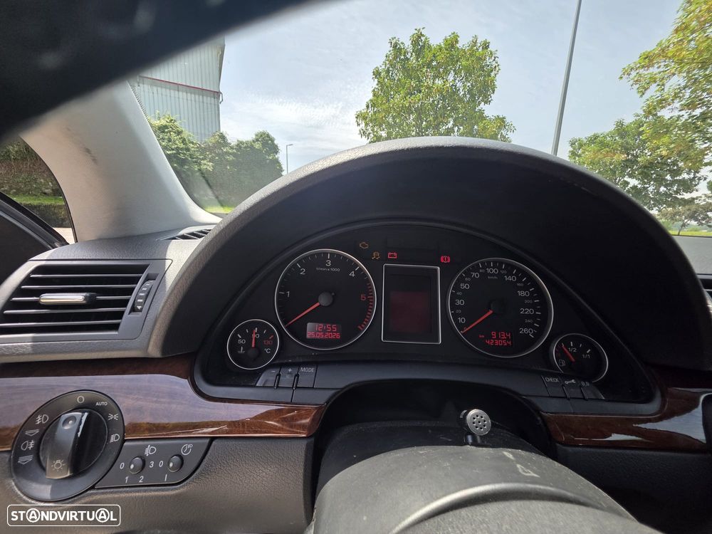 Audi A4 - 8
