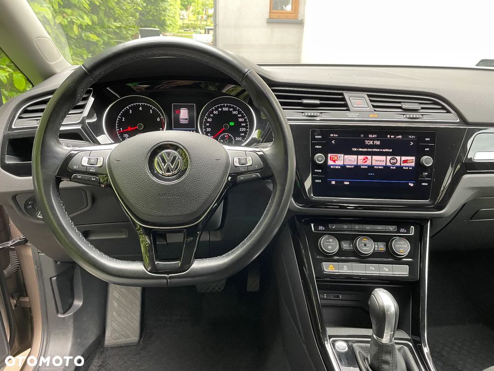 Volkswagen Touran 1.4 TSI BMT Highline DSG - 8