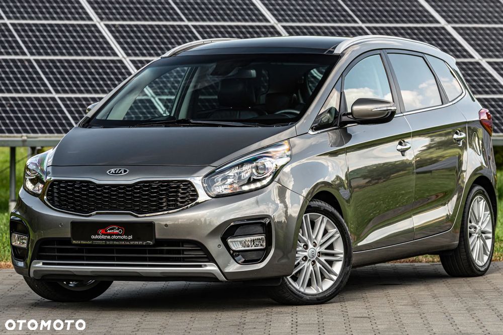 Kia Carens 1.7 CRDi L 7os - 3