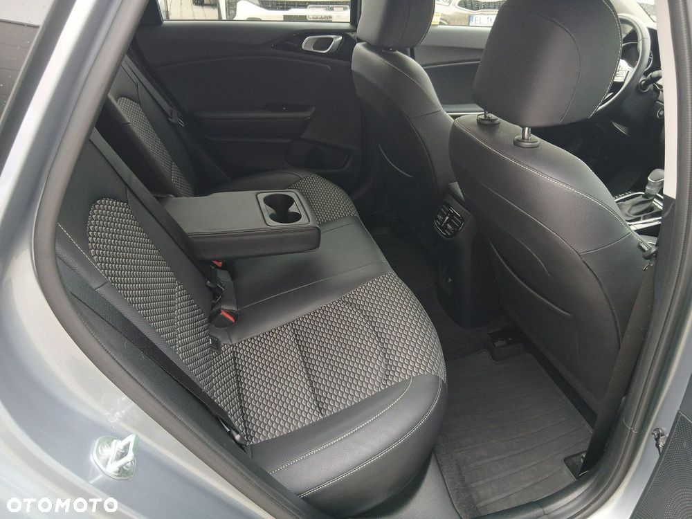 Kia Ceed - 20