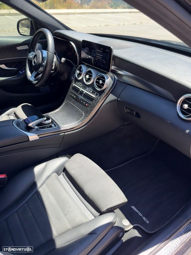 Mercedes-Benz C 300 de AMG Line - 12