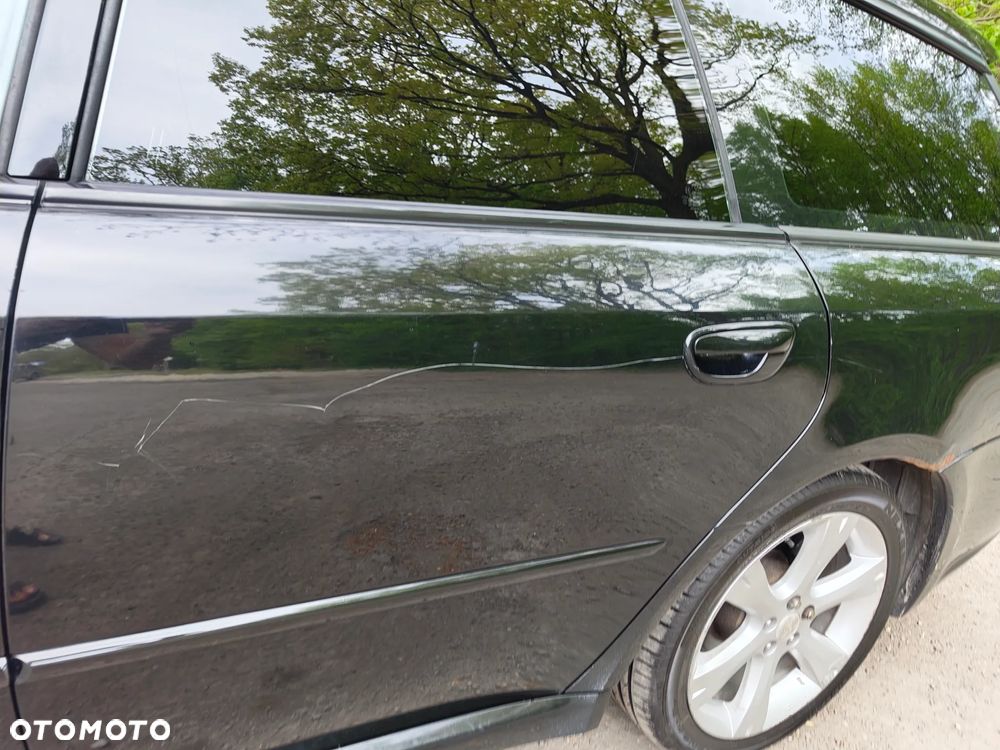 Subaru Legacy 2.0RA - 12
