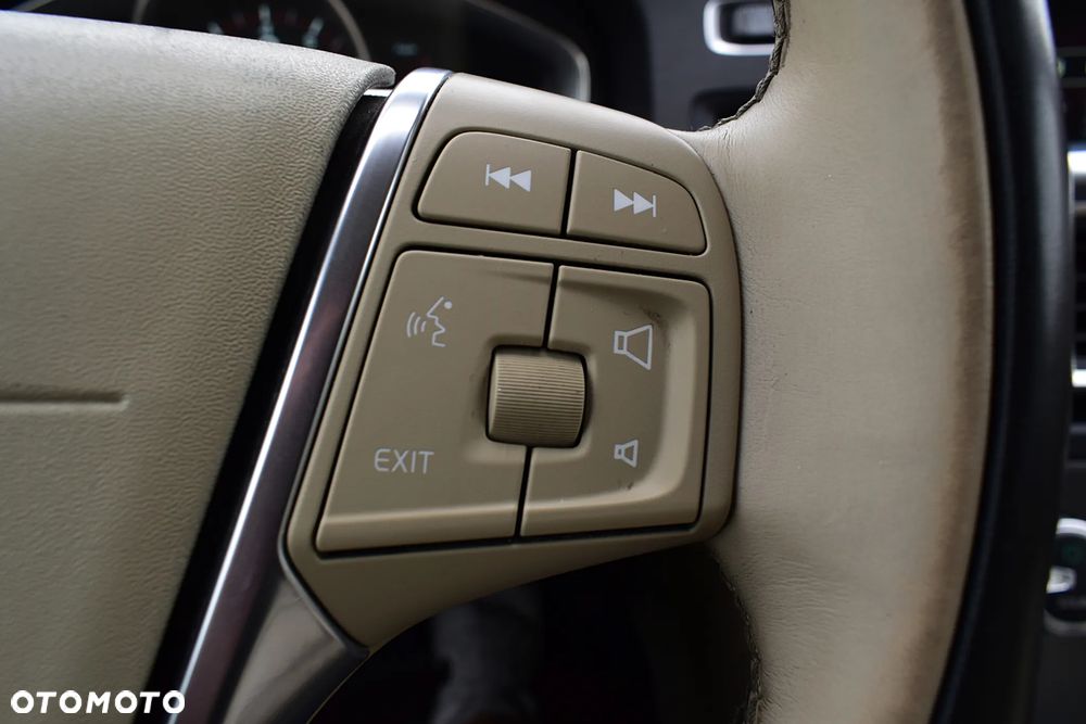 Volvo S60 2.5 T5 - 13
