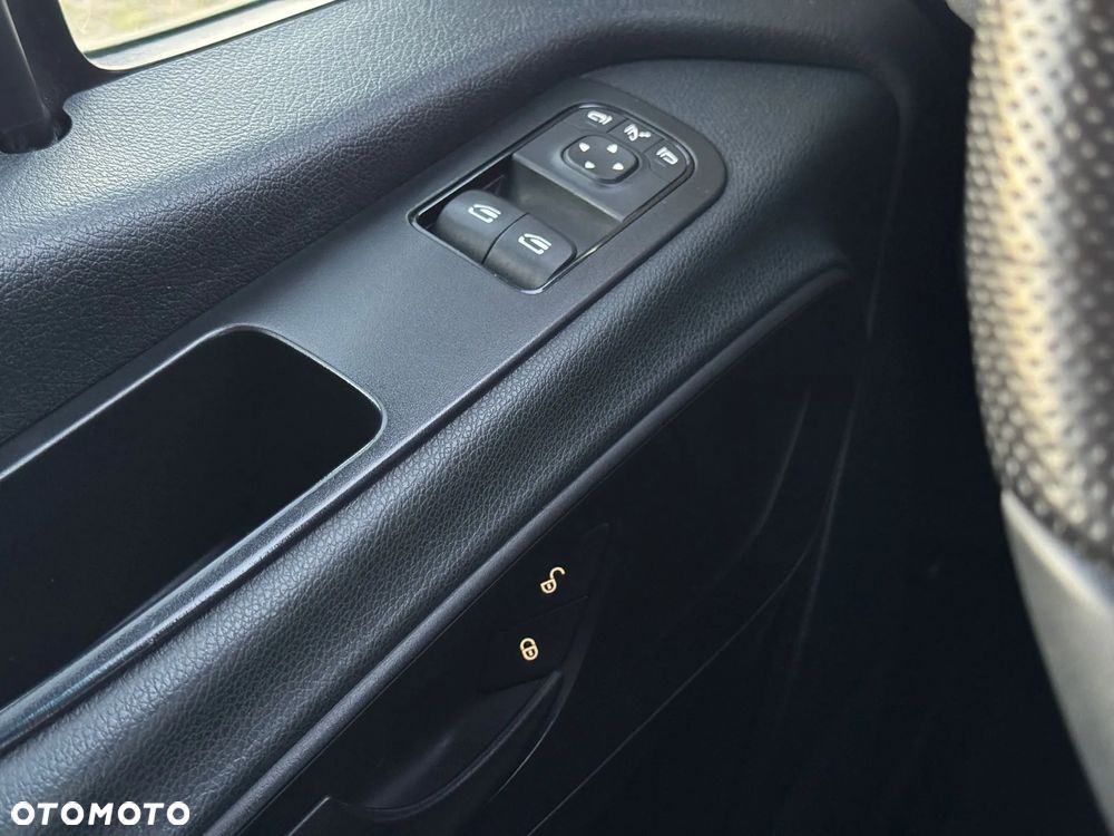 Mercedes-Benz SPRINTER - 21