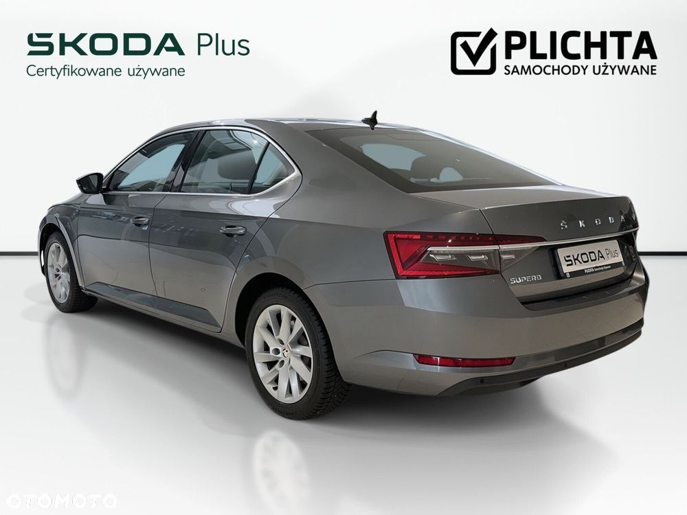 Skoda Superb 1.5 TSI Ambition DSG - 9