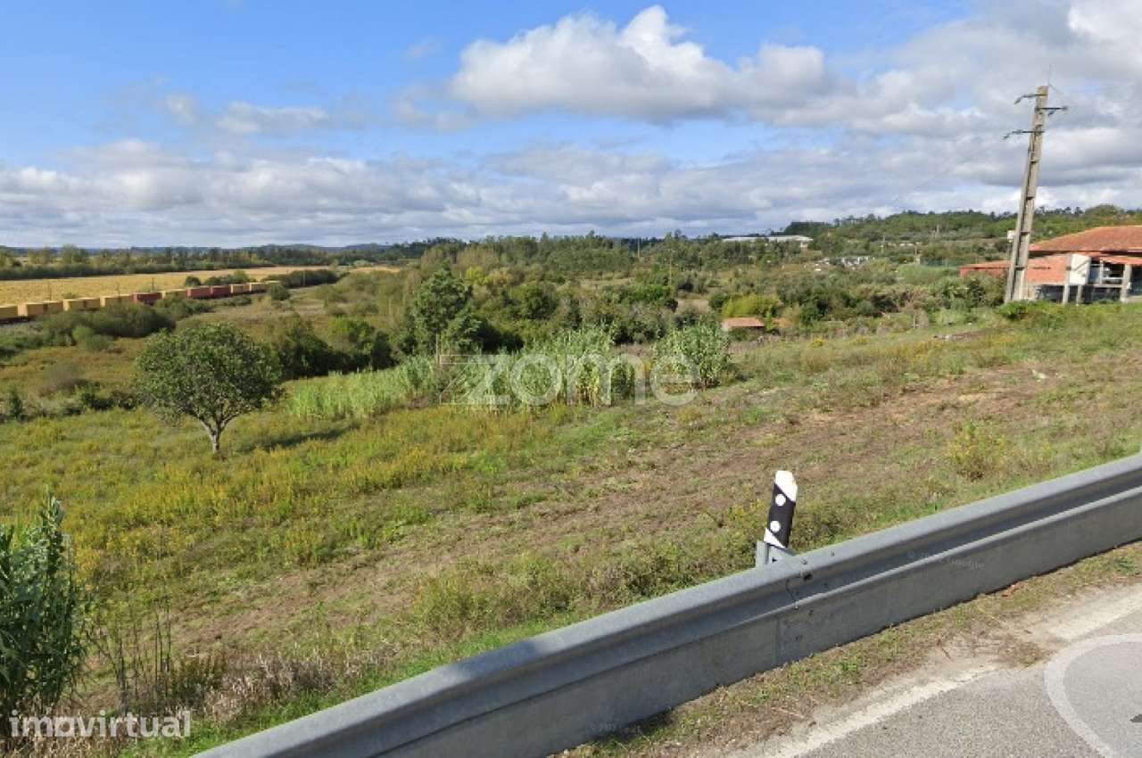 Terreno Urbanizável - Grande imagem: 2/16