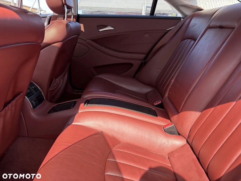 Mercedes-Benz CLS 500 7G-TRONIC - 19