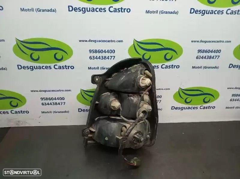 FAROLIM TRASEIRO ESQUERDO KIA CARNIVAL I 2001 - - 4