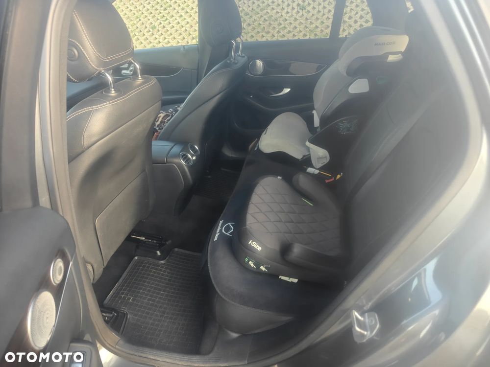Mercedes-Benz Glc 2016 photo 5