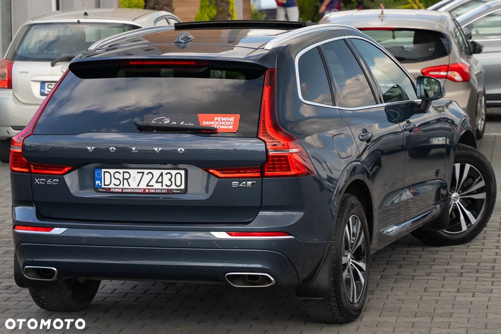Volvo XC 60 B4 D AWD Geartronic Inscription - 11