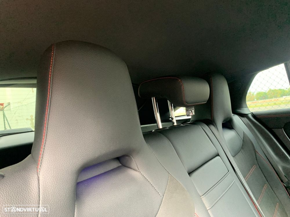 Mercedes-Benz CLA 200 d Shooting Brake AMG Line Aut. - 22