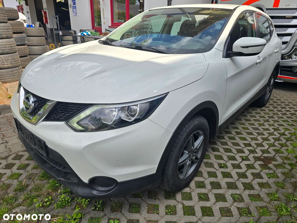 Nissan Qashqai 1.2 DIG-T N-Vision - 1