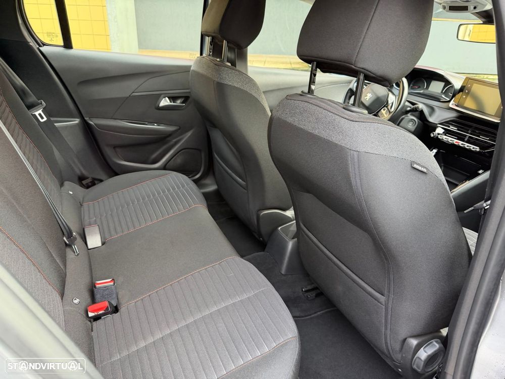 Peugeot 208 1.2 PureTech Active Pack - 18