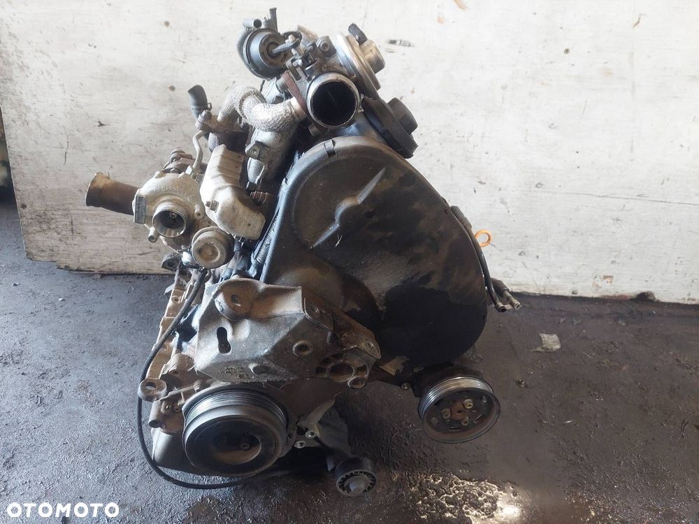 SILNIK POMPA WTRYSKI TURBO OCTAVIA I 1.9 TDI AGR 038130107D 038145701A - 6