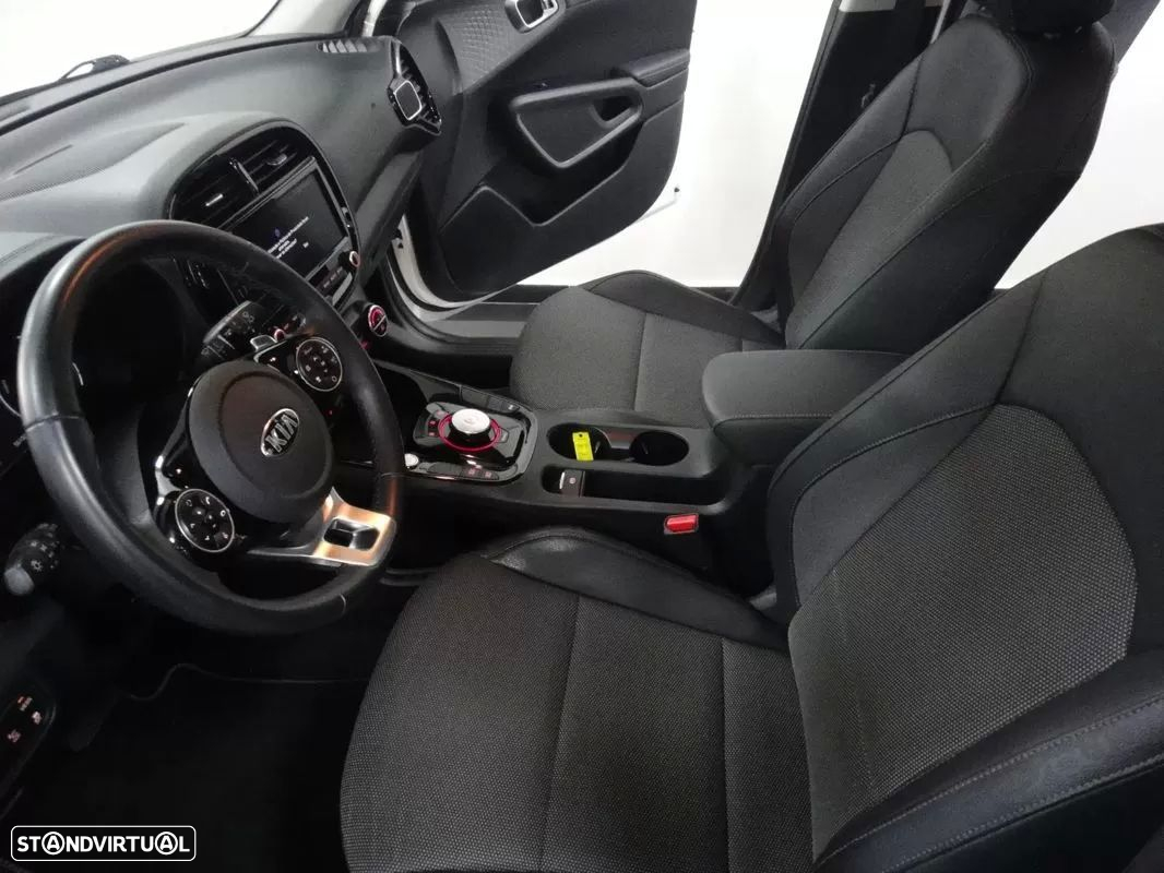 Kia e-Soul 64kWh - 17