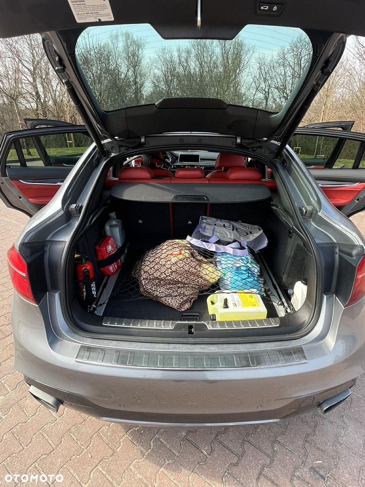 BMW X6 xDrive50i - 31