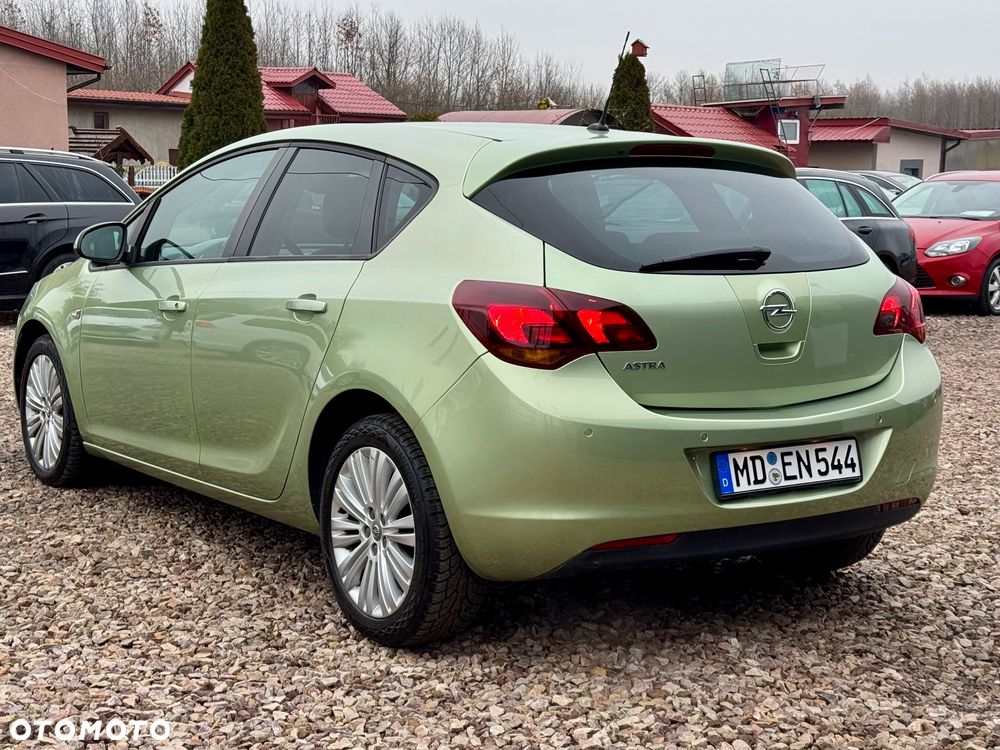 Opel Astra - 3