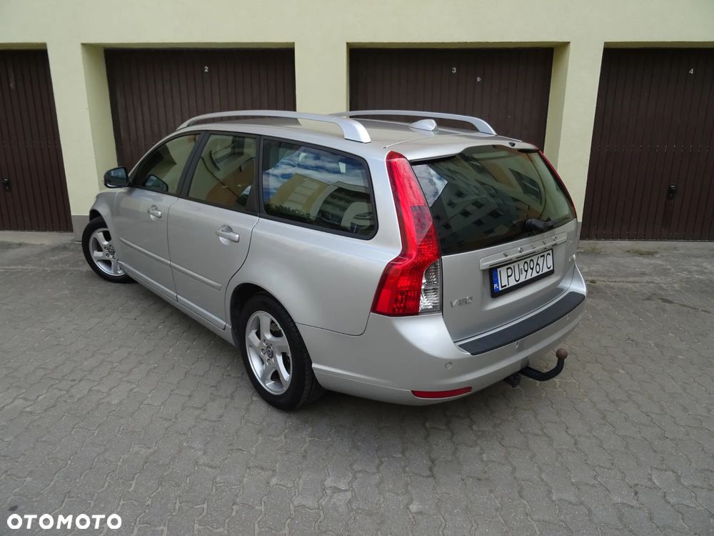 Volvo V50 DPF DRIVe Momentum - 4