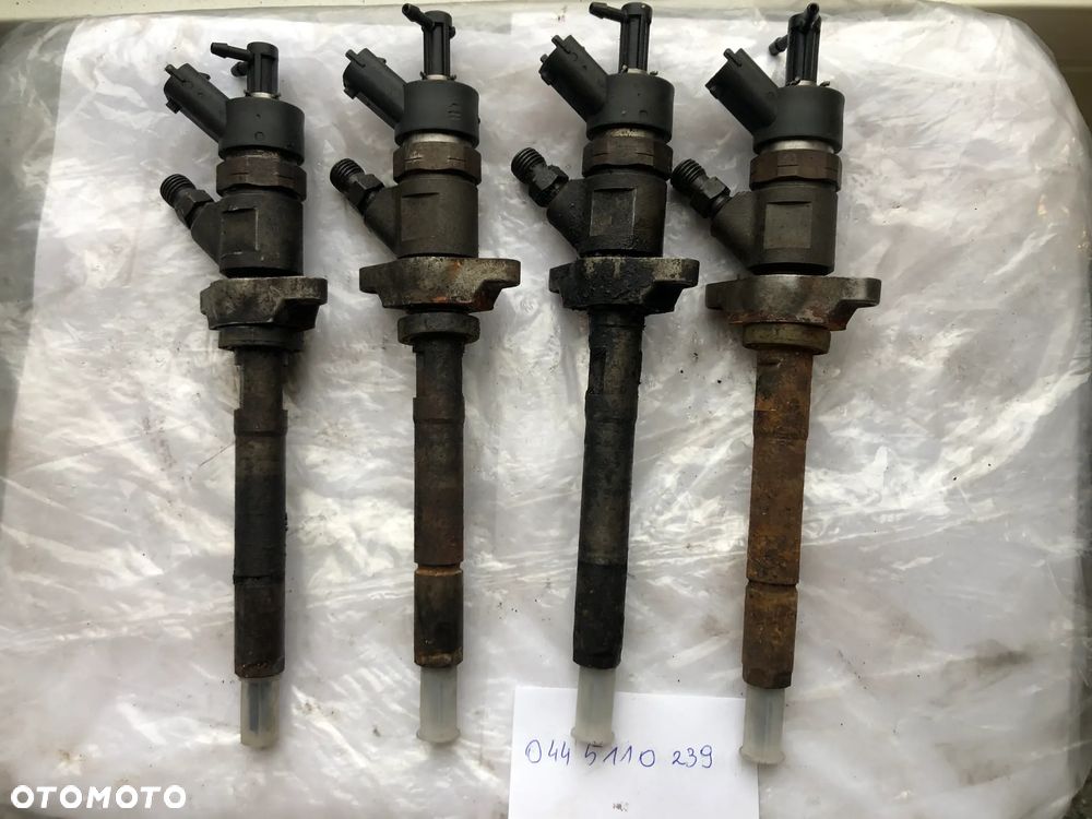 Wtryski Peugeot Citroen 1.6 HDI 0445110239 - 1