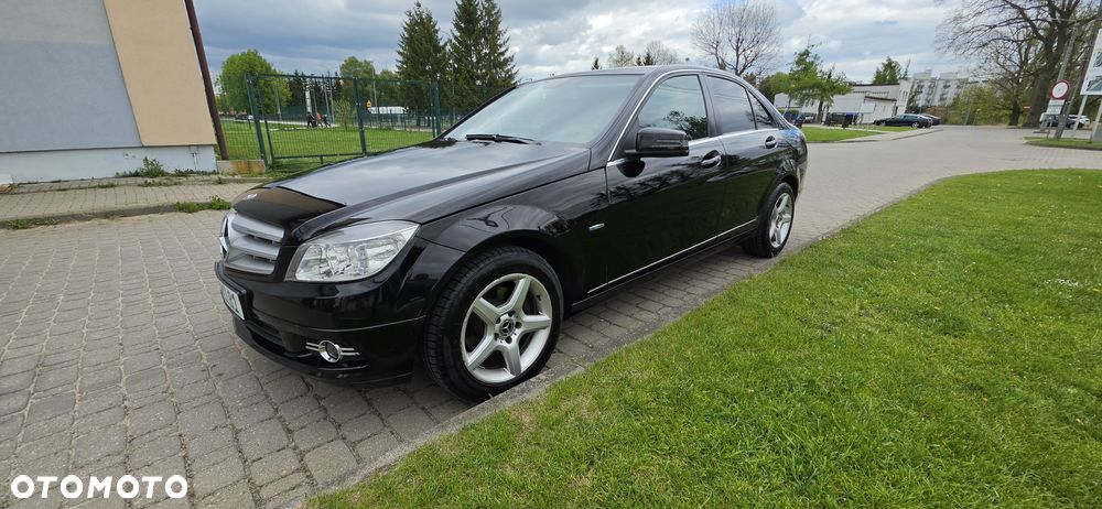 Mercedes-Benz Klasa C 180 BlueEFFICIENCY - 1