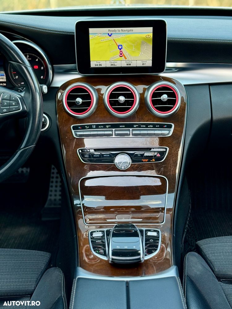 Mercedes-Benz C 220 (BlueTEC) d 7G-TRONIC Avantgarde - 23