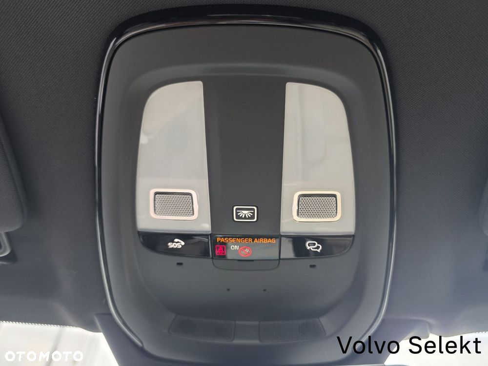 Volvo XC 90 - 35