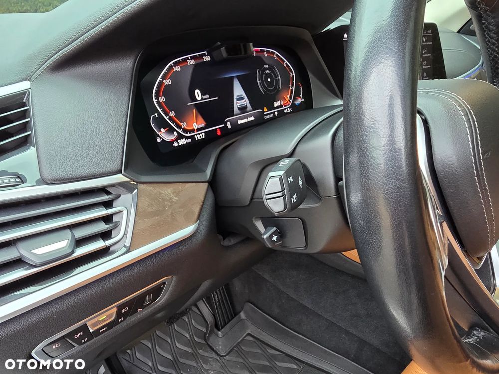 BMW X7 xDrive40i - 22