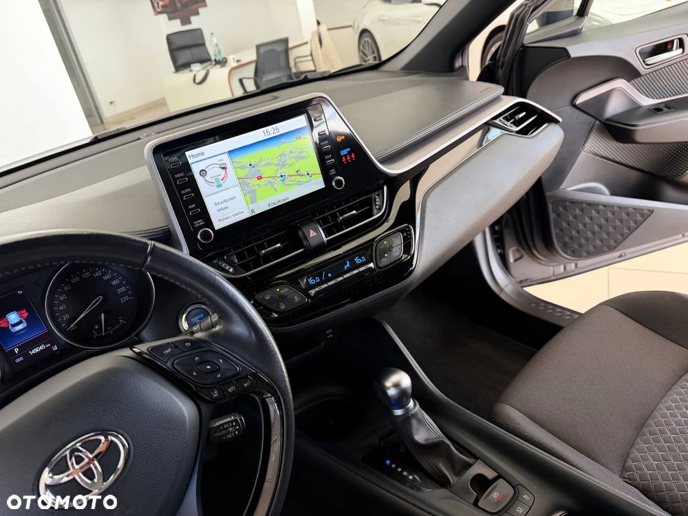 Toyota C-HR Style - 26