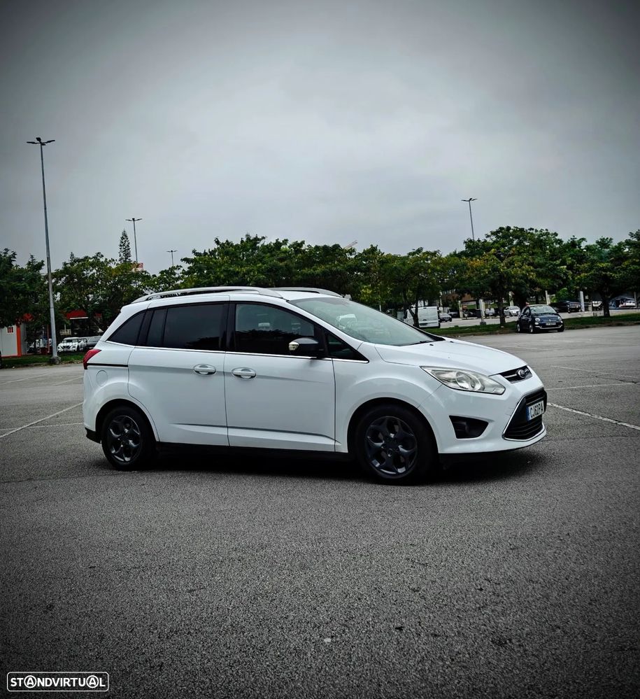 Ford Grand C-Max 1.6 TDCi Titanium Edition S/S - 31