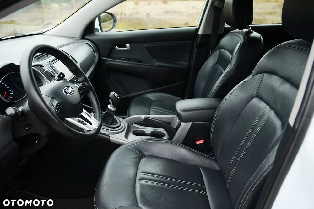 Kia Sportage 1.6 GDI 2WD Attract - 24