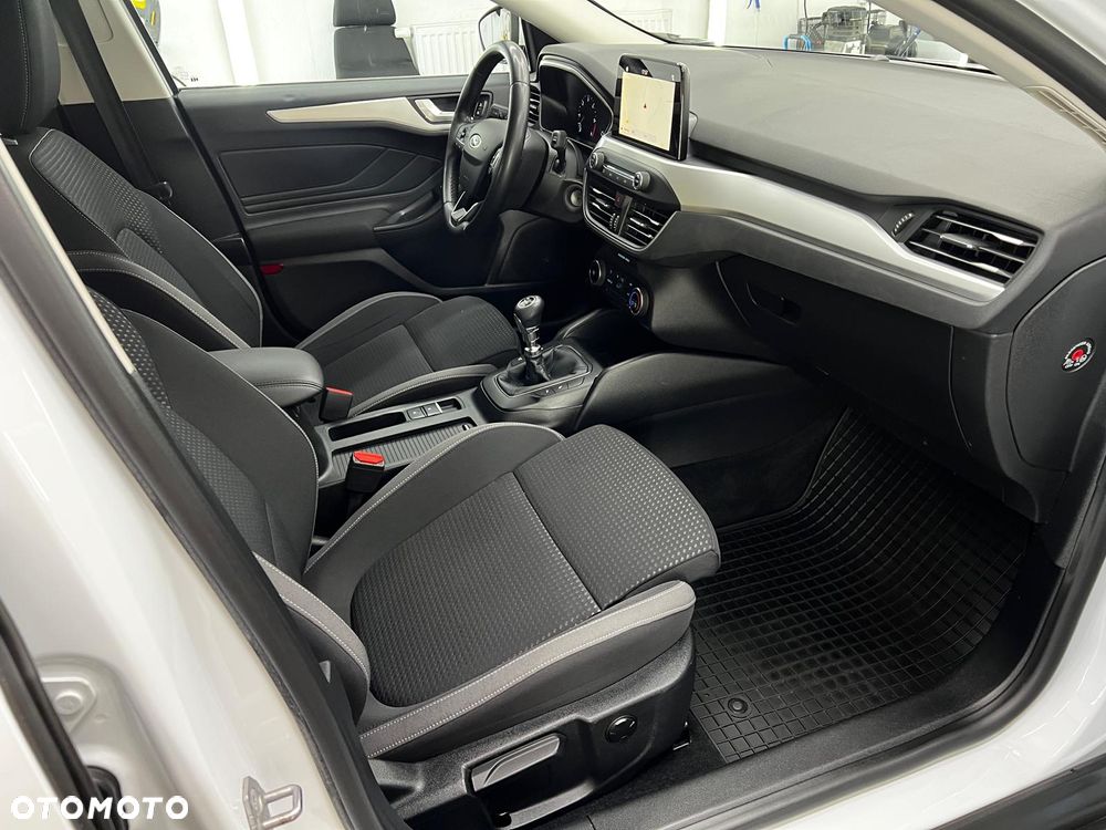 Ford Focus 1.5 EcoBlue STart-Stopp-System TITANIUM X - 7