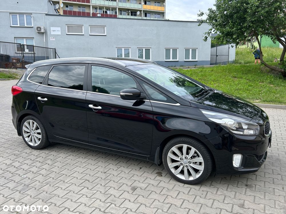 Kia Carens 2.0 GDI L - 3
