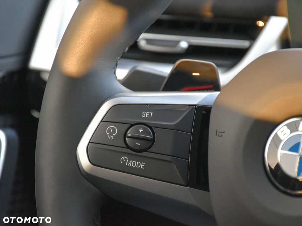 BMW X2 sDrive18d - 37