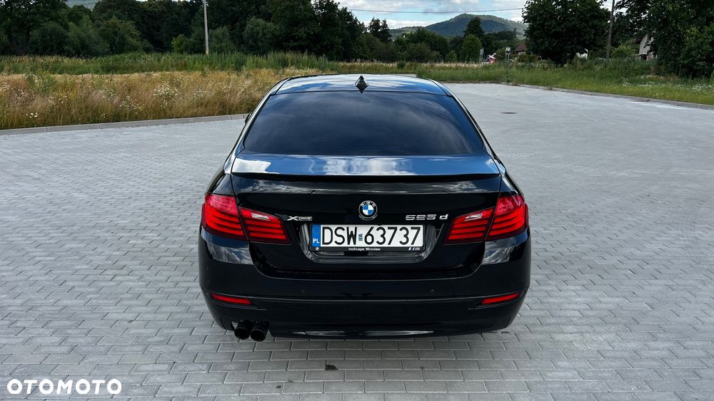 BMW Seria 5 525d xDrive Luxury Line - 5
