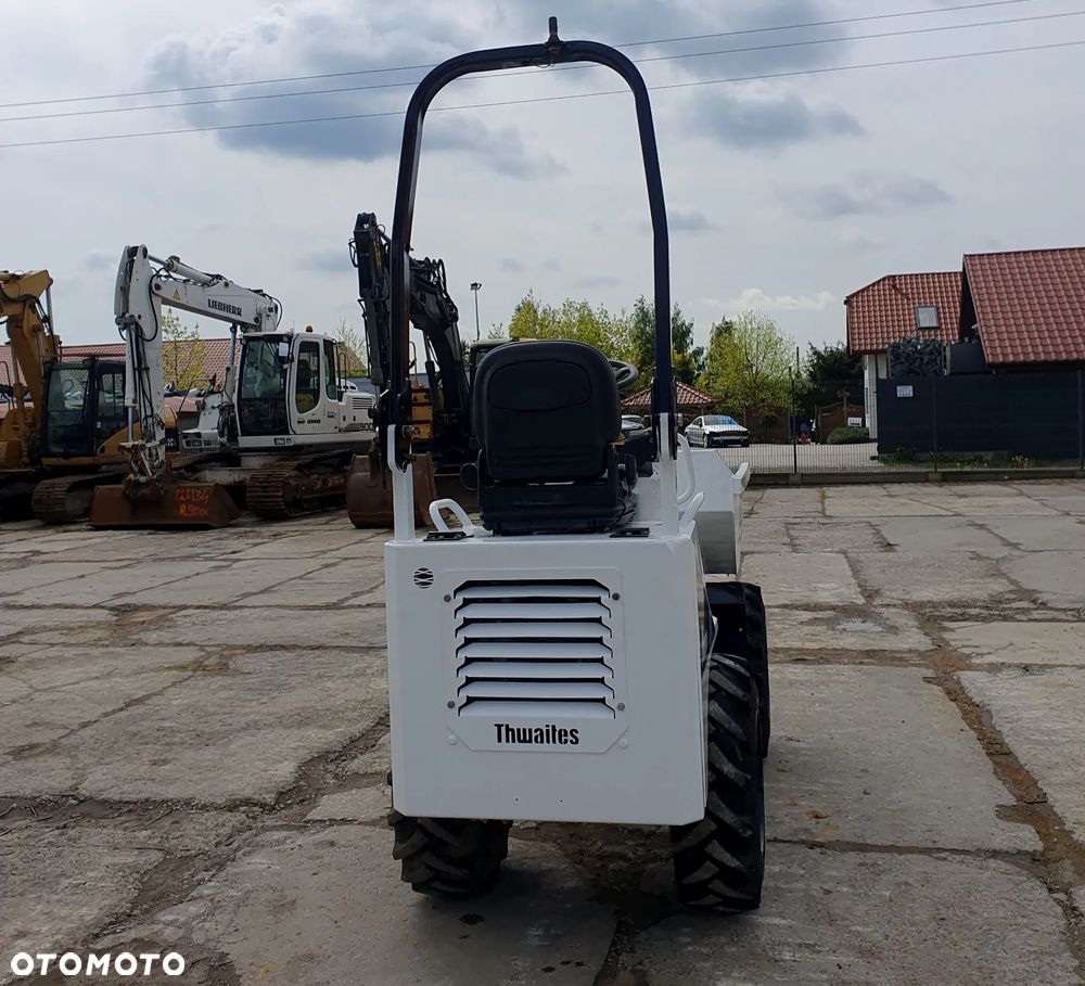 Thwaites Mach 201 - 6