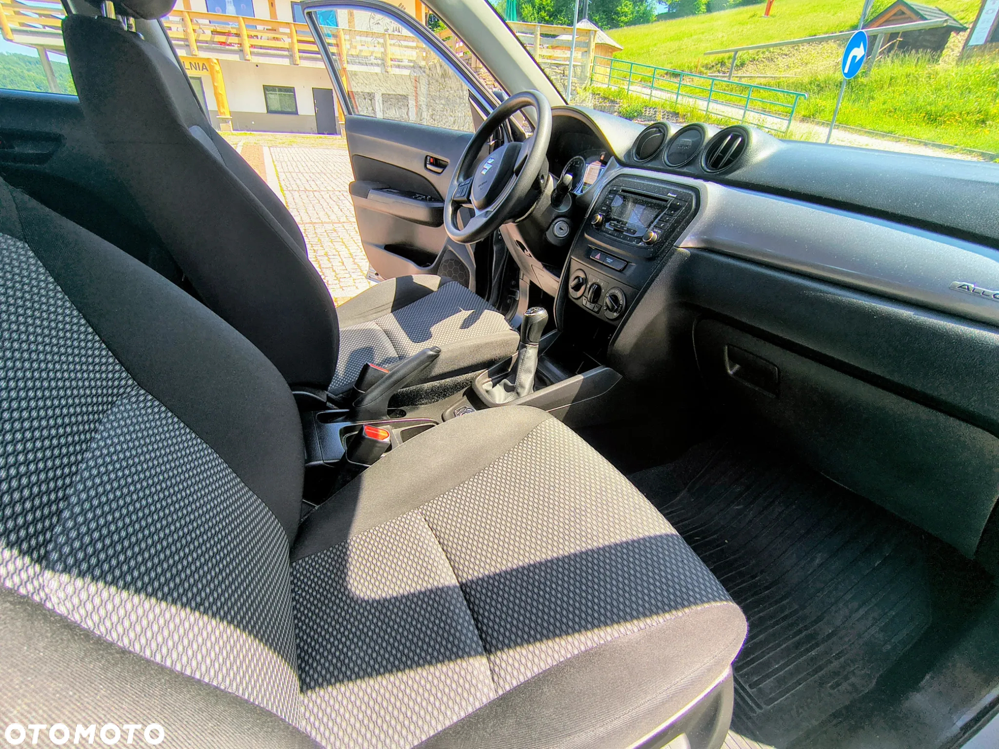 Suzuki Vitara 1.6 Comfort 4WD - 8