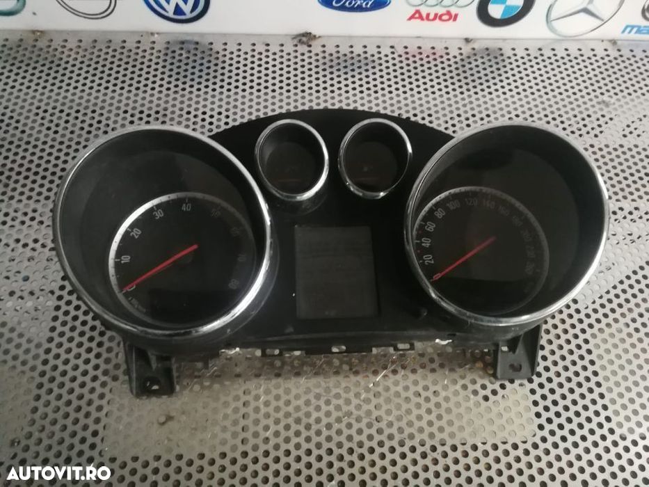 Ceasuri Bord Opel Astra J 1.6 Benzina Volan Stanga Ceasuri Bord Opel Astra J 1.6 Benzina Volan Stan - 1