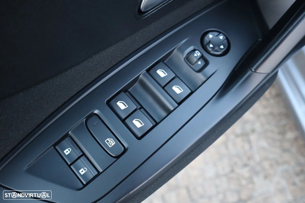 Peugeot 308 SW 1.2 PureTech Active Pack - 14