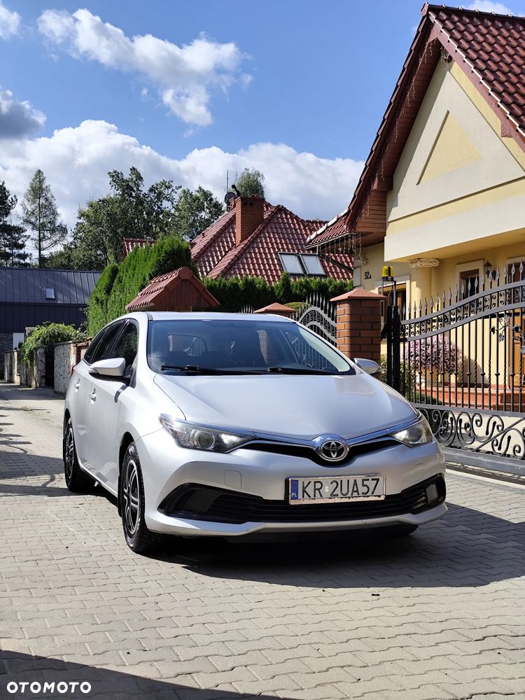 Toyota Auris 1.33 VVT-i Active - 1
