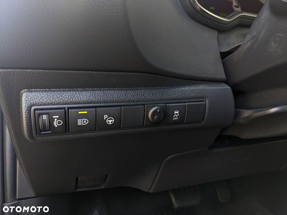 Toyota Corolla 1.8 Hybrid Selection - 36