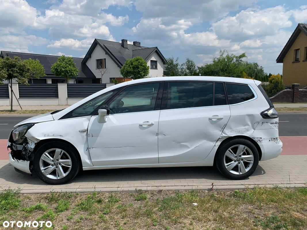 Opel Zafira 1.6 D Start/Stop Business Edition - 28