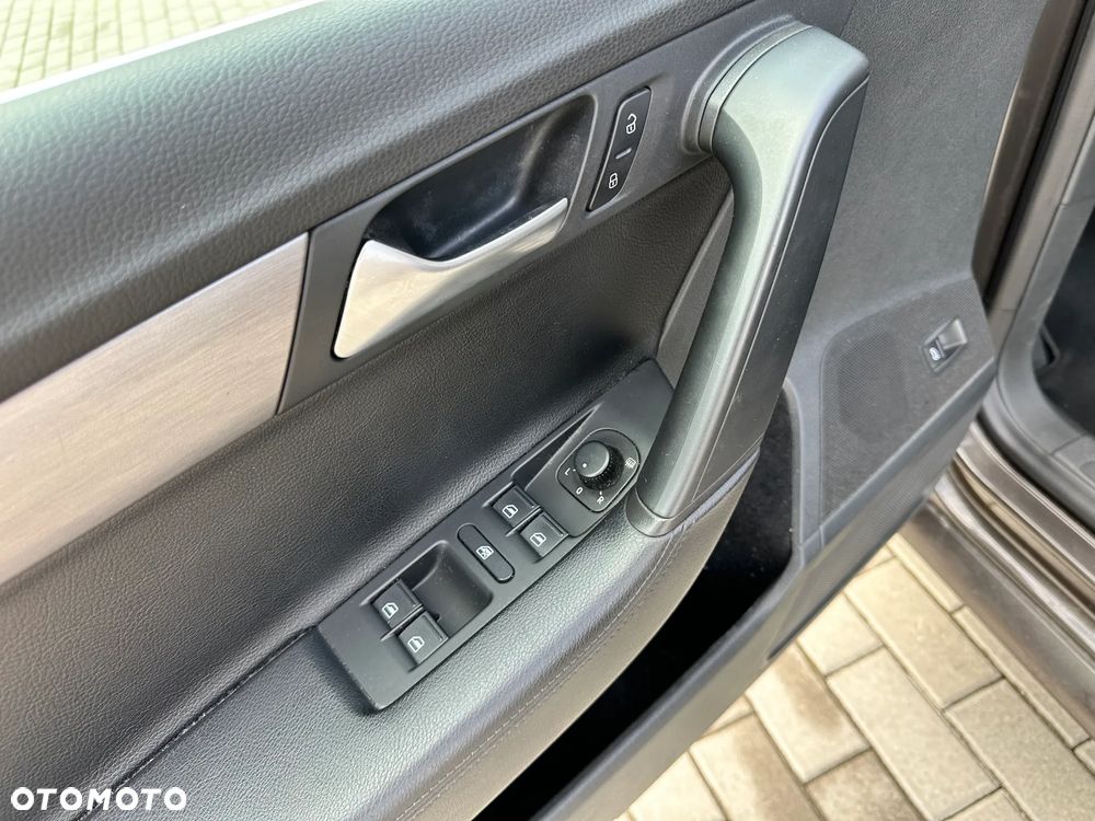 Volkswagen Passat Variant 2.0 TDI BlueMotion Technology Comfortline - 10