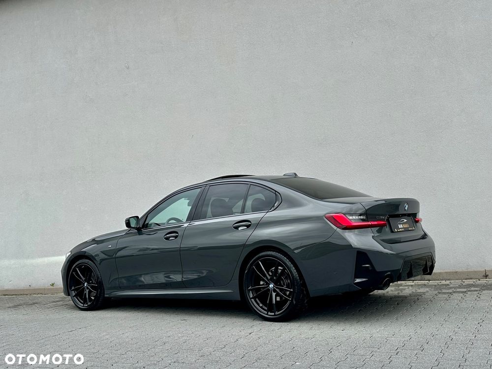 BMW Seria 3 320d xDrive M Sport - 9