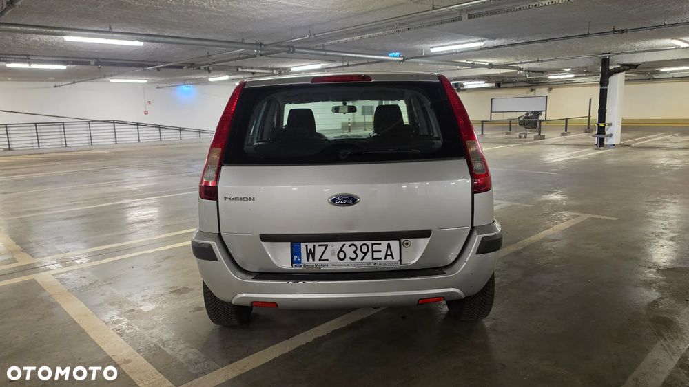 Ford Fusion 1.4 Trend - 6