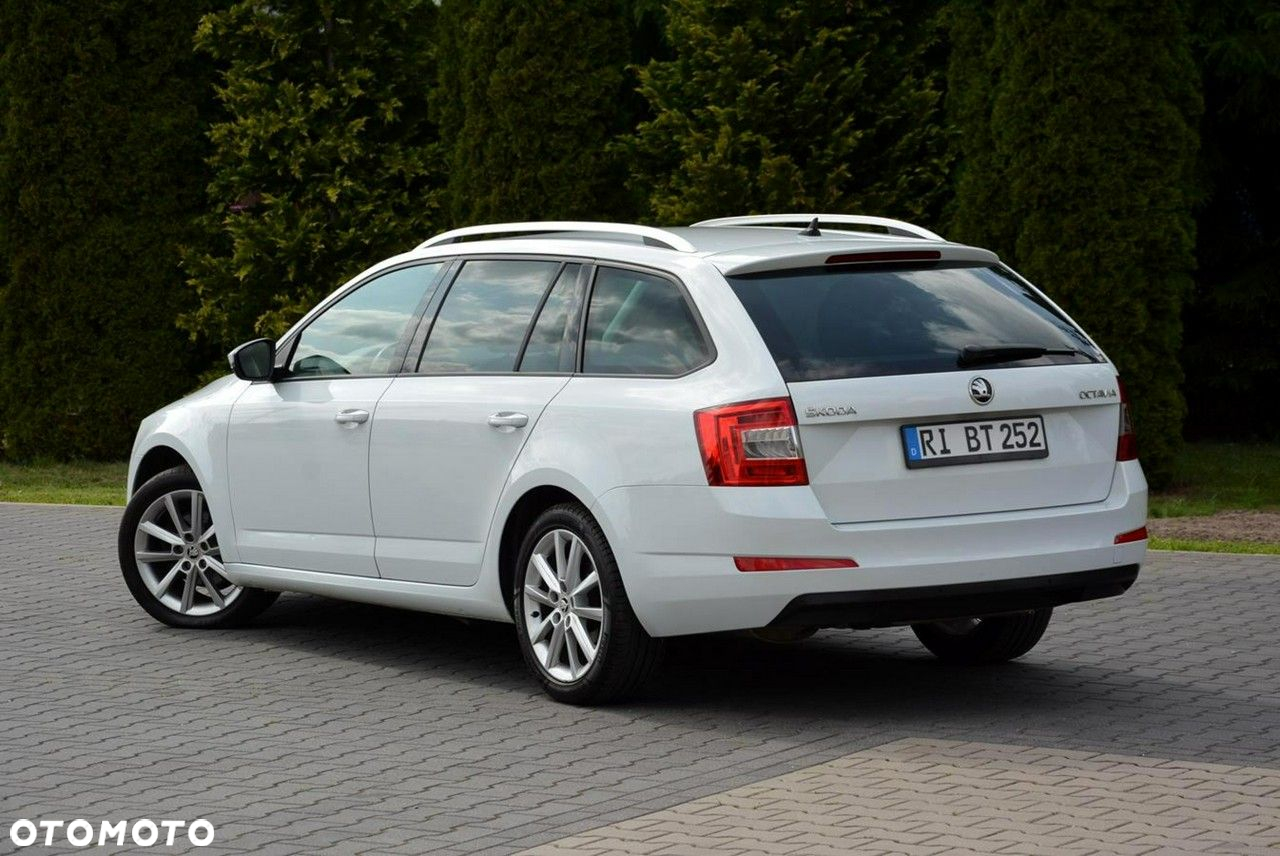 Skoda Octavia 2.0 TDI (Green tec) DSG Style - 7