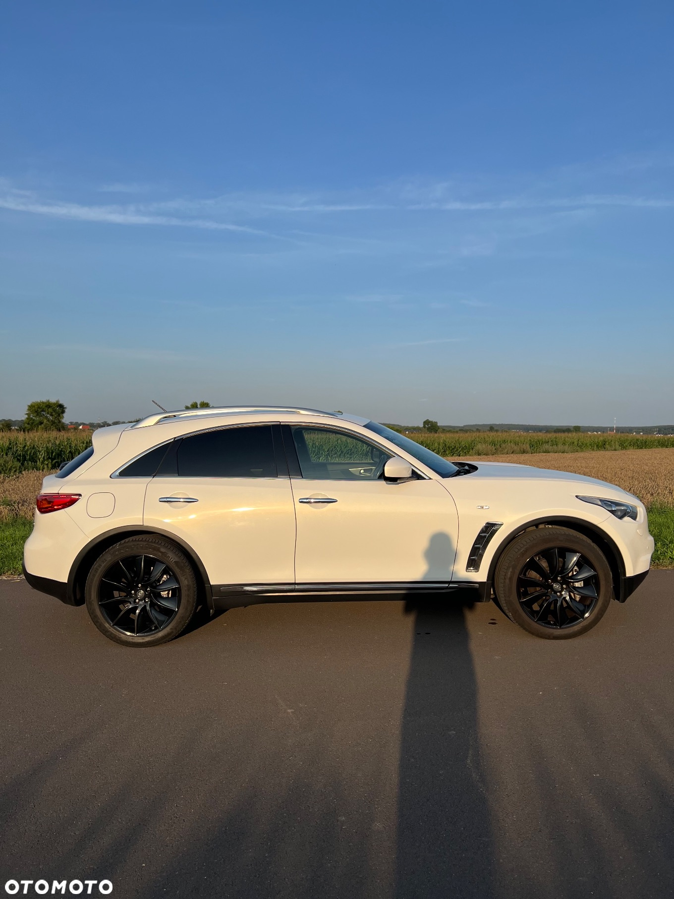 Infiniti FX FX30d S Premium - 5