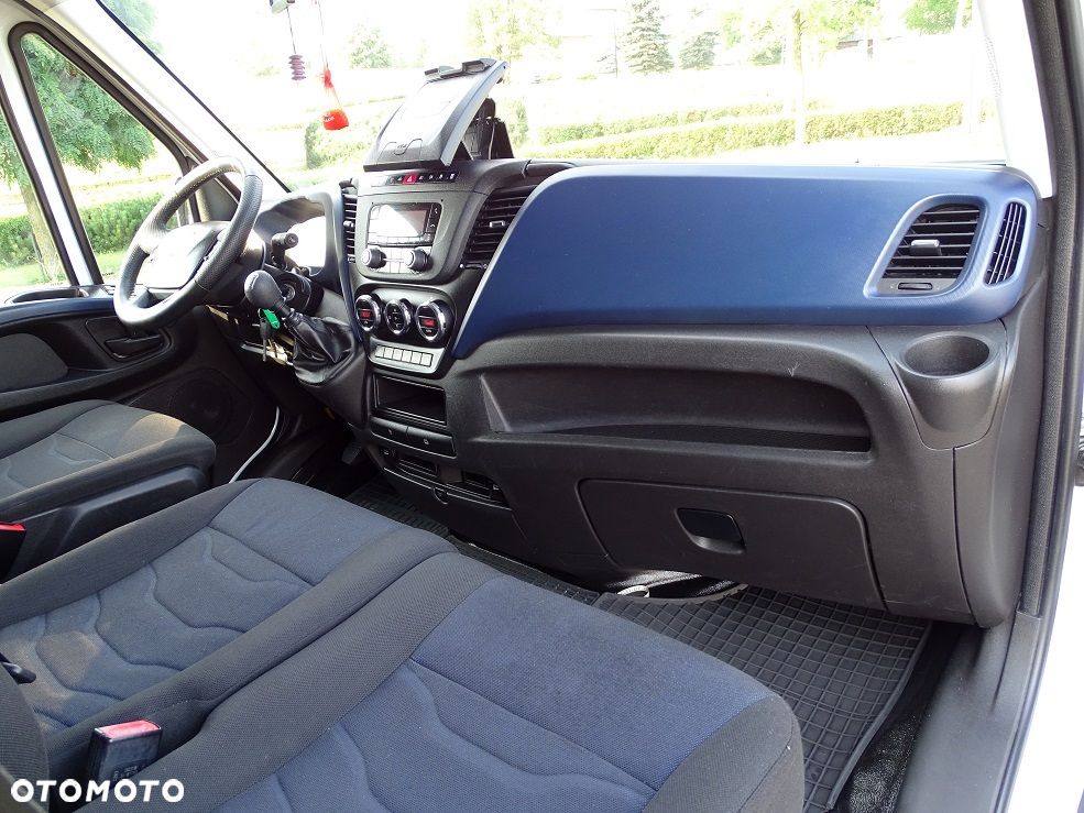 Iveco Daily 35S18 3.0 180 L4H2 Brygadówka DOKA 9 Osób Polski Salon! UNIKAT!! JAK NOWY!! - 19