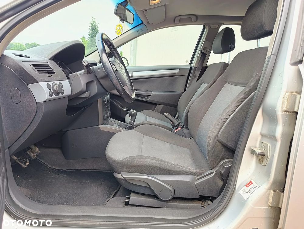 Opel Astra 1.7 CDTI - 11